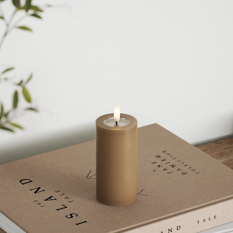 Deluxe Homeart LED Blockljus Ø 5 x 10 cm Karamell