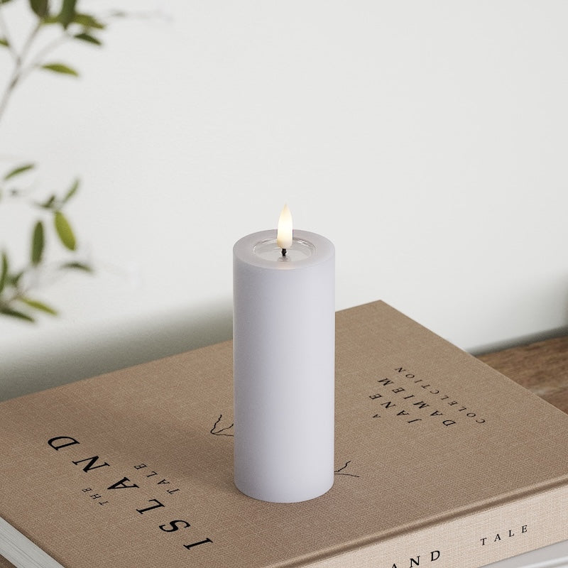 Deluxe Homeart LED Candela a pilastro Ø 5 x 12,5 cm Blu polveroso