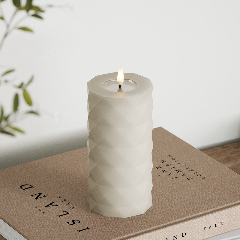 Deluxe Homeart Square LED Bloklys Ø 7,5 x 15 cm Sand