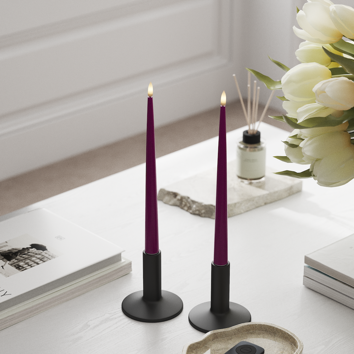 Deluxe Homeart LED Candela affusolata con Lacca, 2 pezzi 28 cm Viola LED Candela affusolata 1